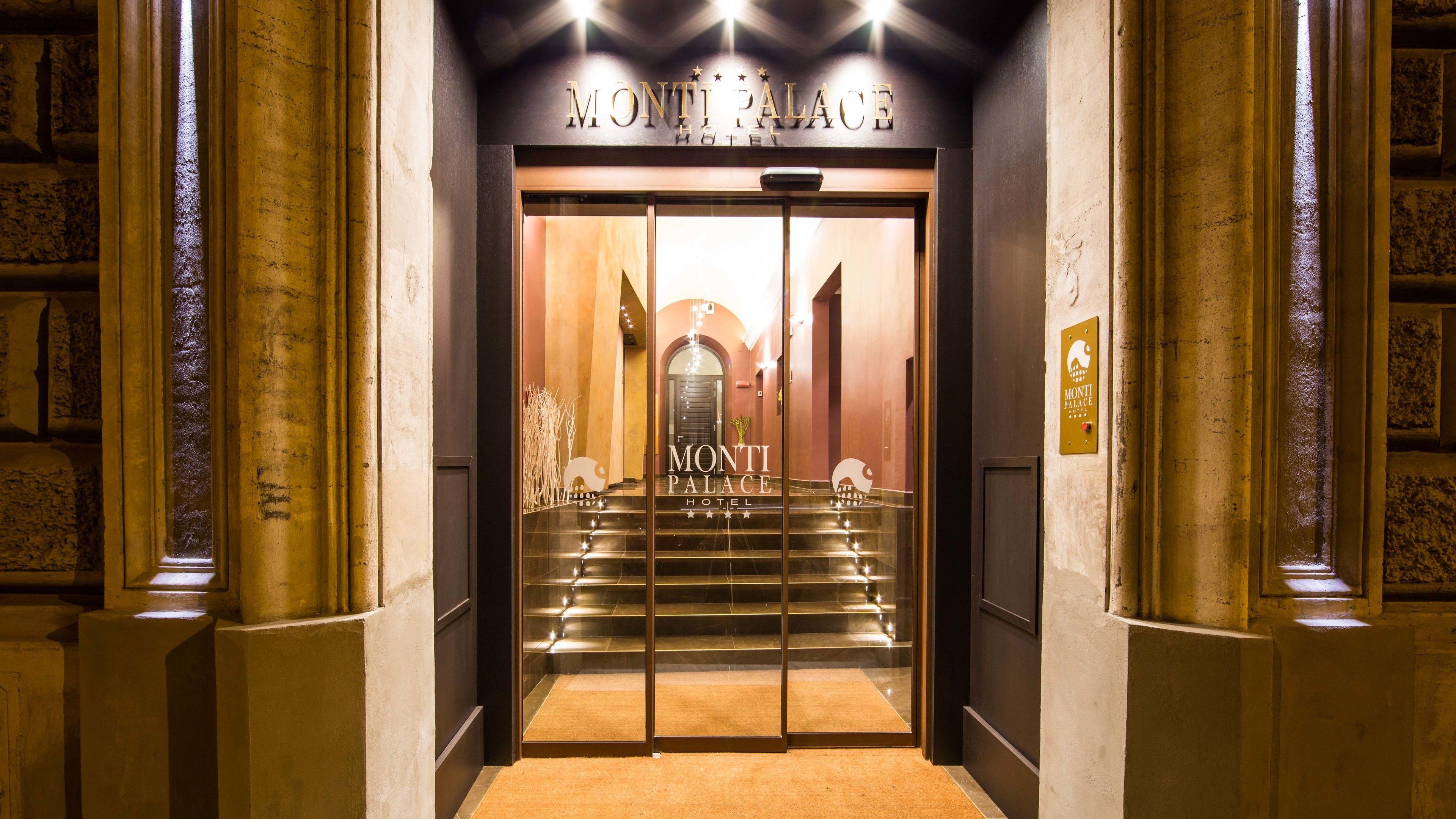 Monti Palace Hotel — Photos 1